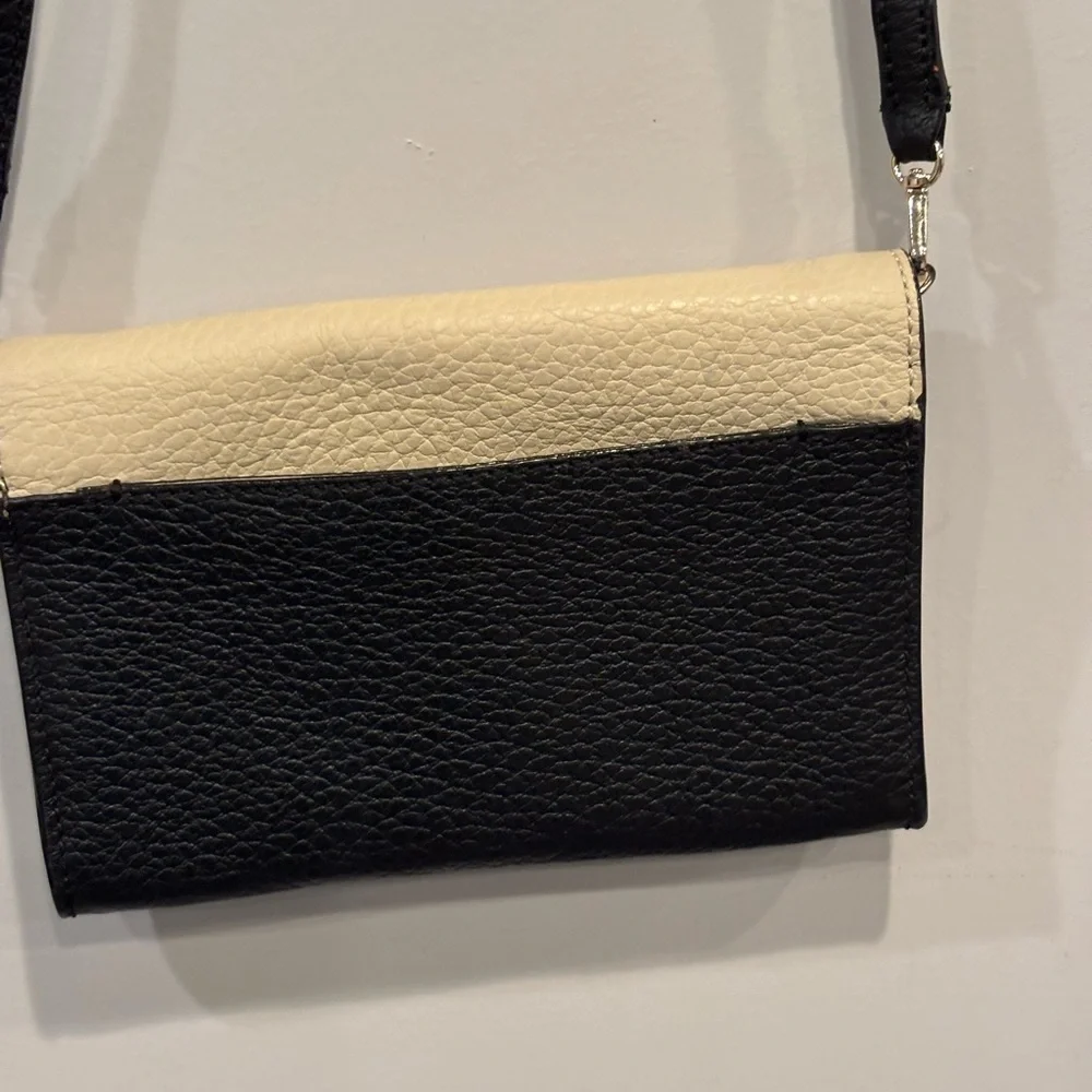 Kate Spade Black and Cream Crossbody Bag